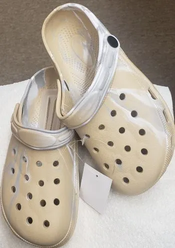 Mariah V -- Women's " Crocs Style " Sandal -- Tye Dye